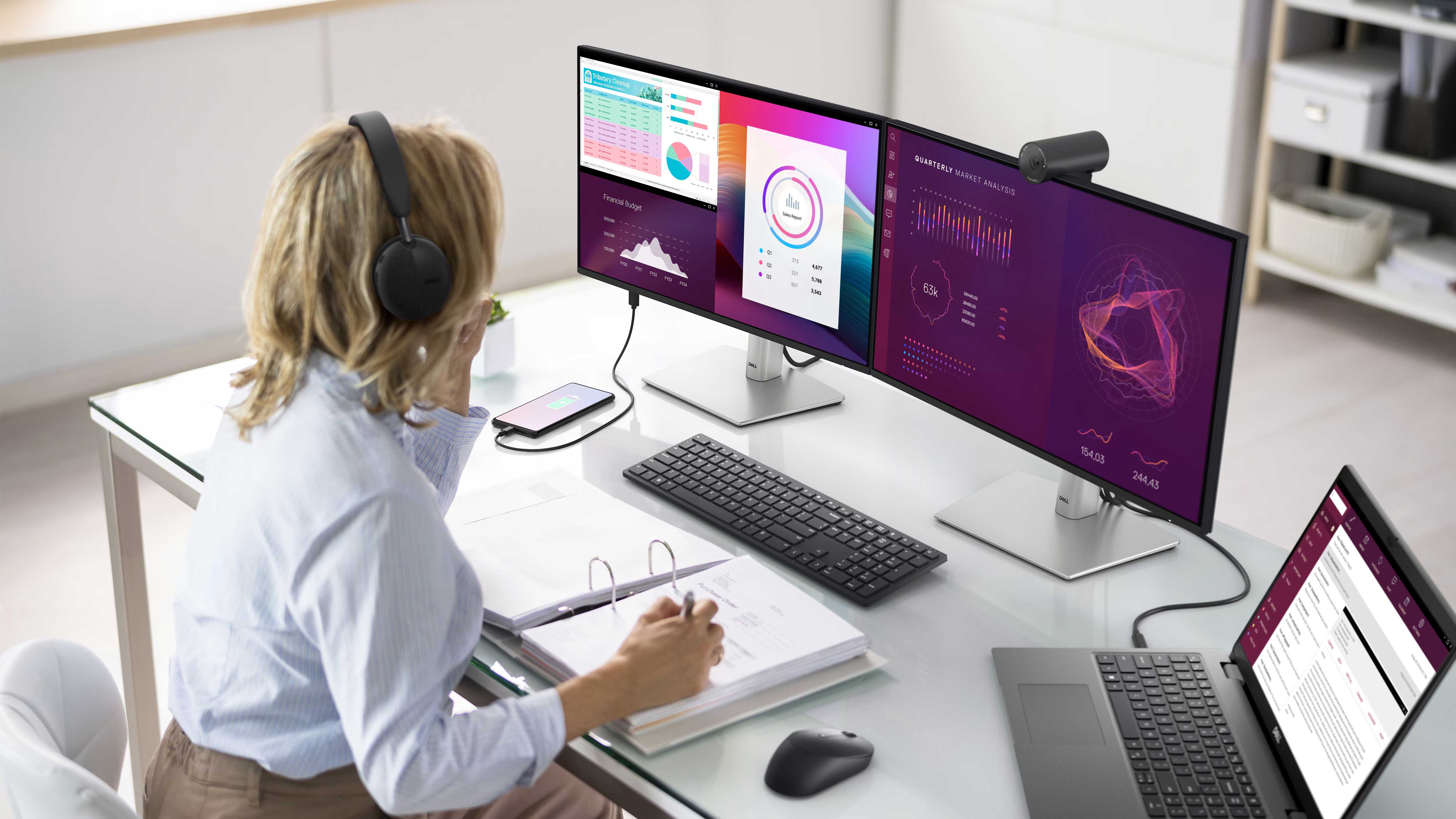 מסך דל DELL USB-C HUB P2425HE